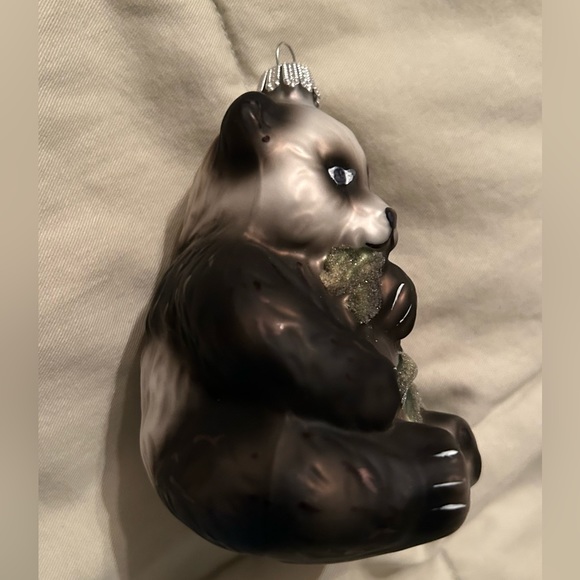 NWOT Rare, realistic German Panda Bear blown glass unique Christmas Ornament. - Picture 4 of 9